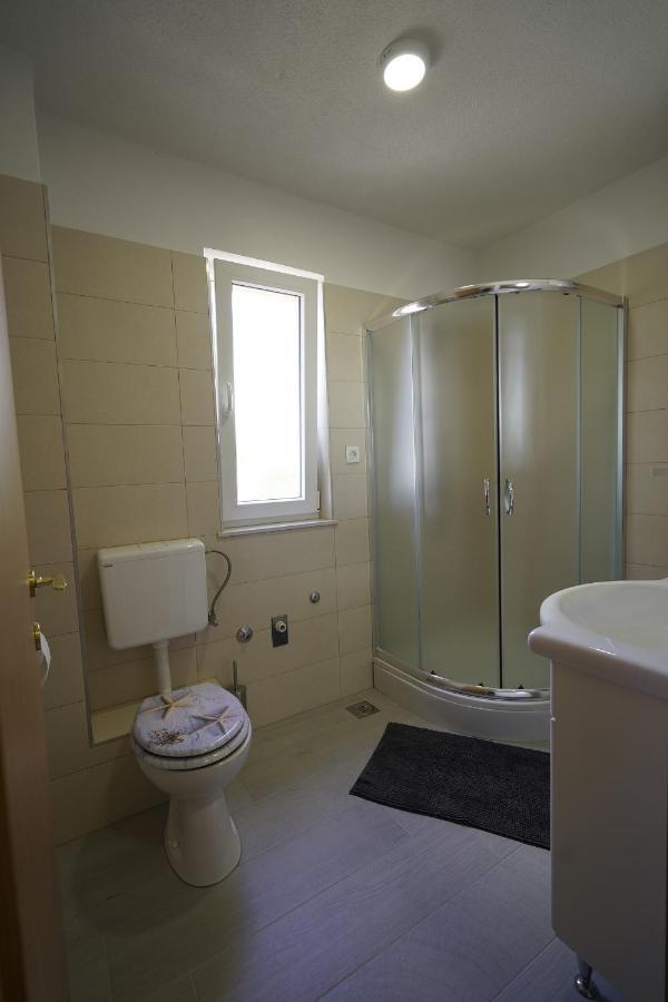 Appartement Studio Apartman M&F à Split Extérieur photo